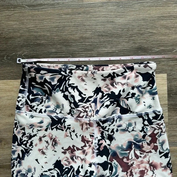 BALANCE COLLECTION Floral Contender Lux Ankle Compression Leggings, Size M - Picture 5 of 14